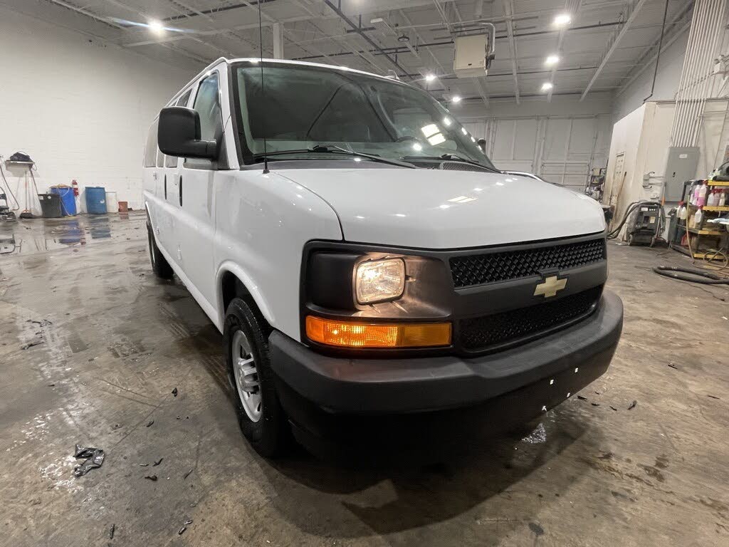 2017 Chevrolet Express 3500 LS Extended RWD