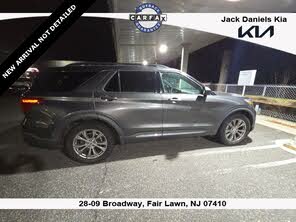 Ford Explorer XLT RWD