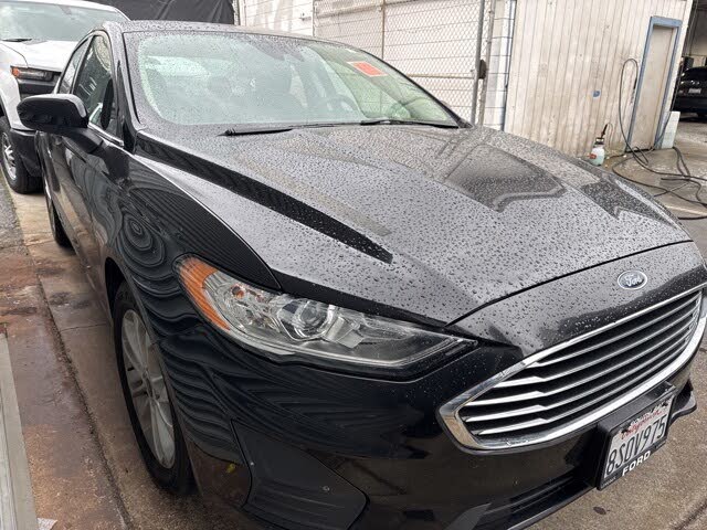 2020 Ford Fusion SE FWD