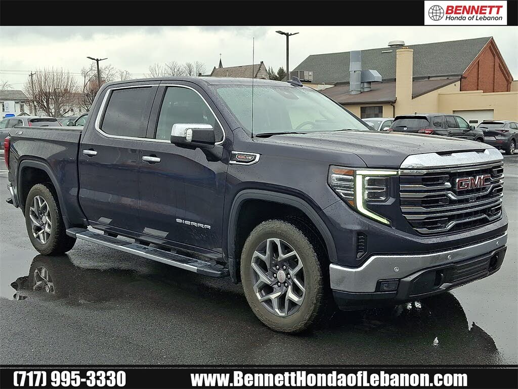 2022 GMC Sierra 1500 SLT Crew Cab 4WD