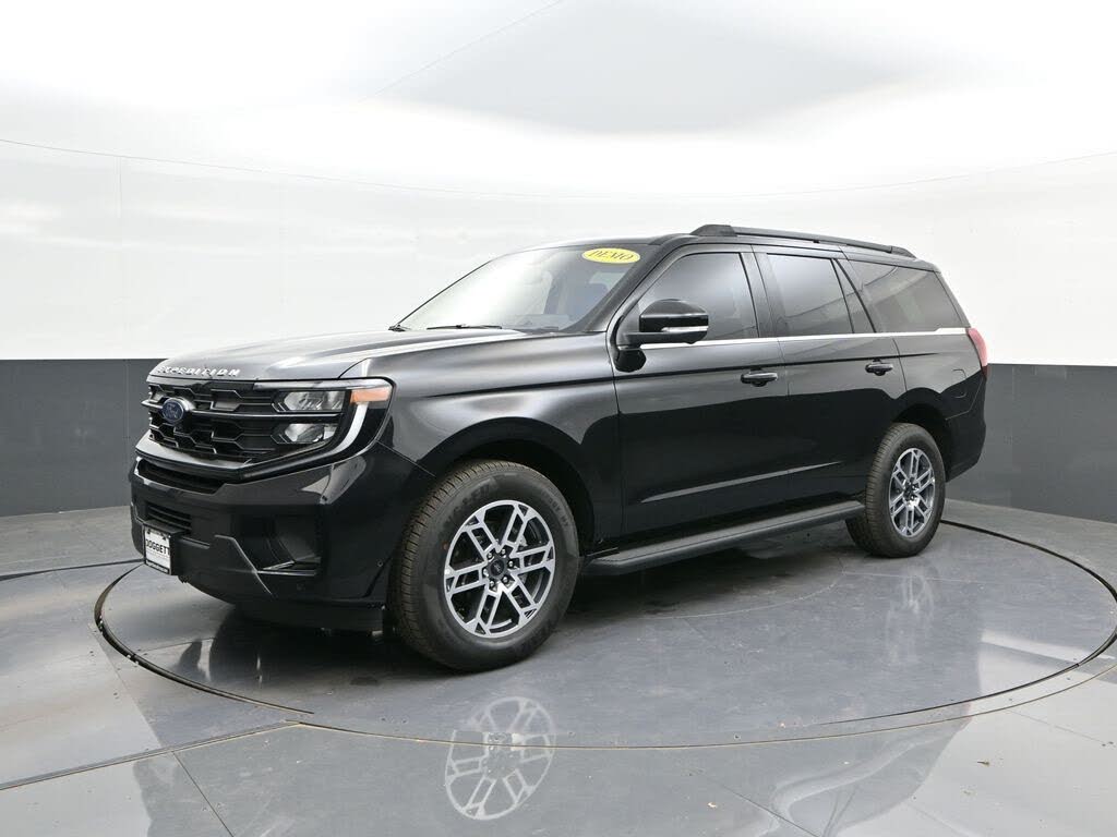 2025 Ford Expedition Active RWD