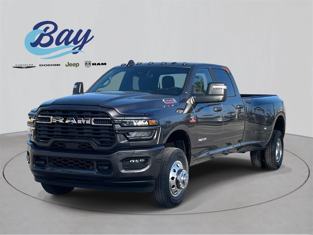 2026 RAM 3500 Big Horn Crew Cab LB DRW 4WD