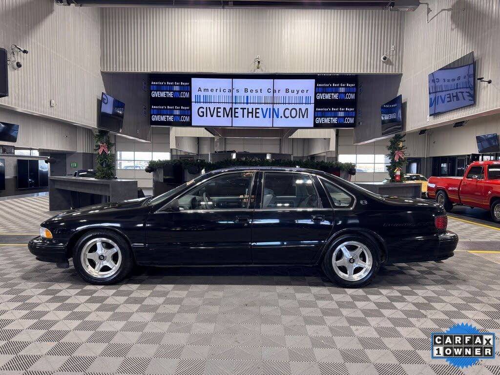 1996 Chevrolet Impala SS Sedan RWD
