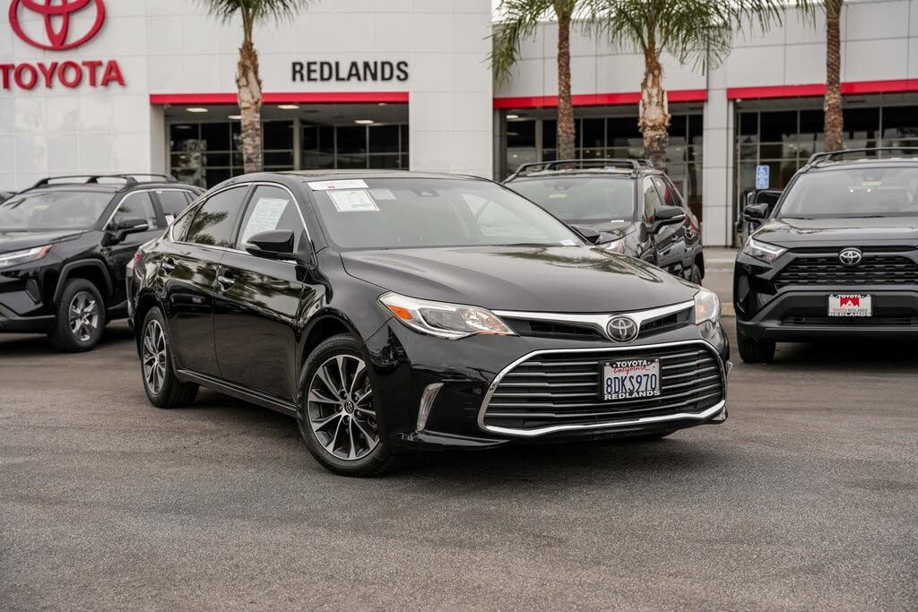 2018 Toyota Avalon XLE Plus