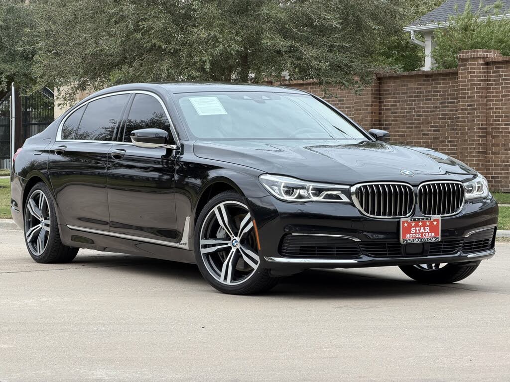 2019 BMW 7 Series 750i RWD