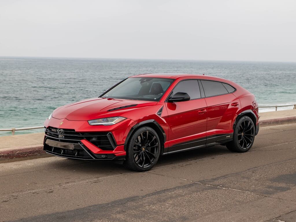 2024 Lamborghini Urus S AWD
