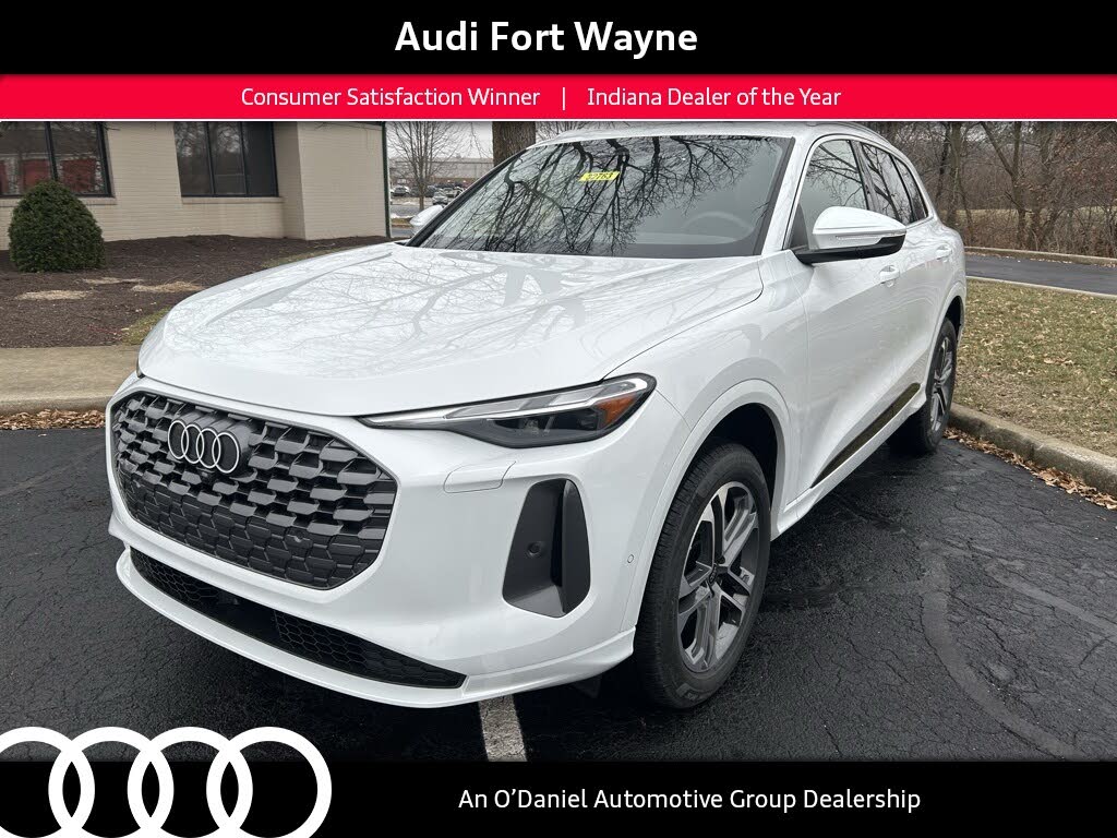 2025 Audi Q5 quattro Premium 40 TFSI