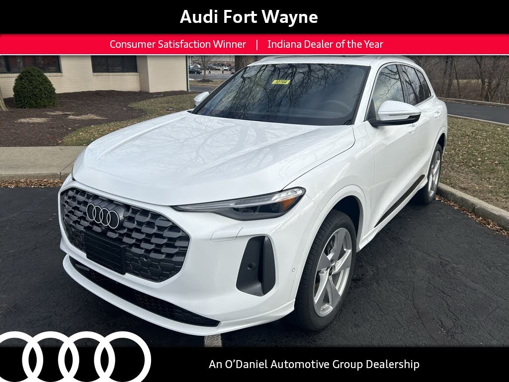 2025 Audi Q5 quattro Premium Plus 40 TFSI