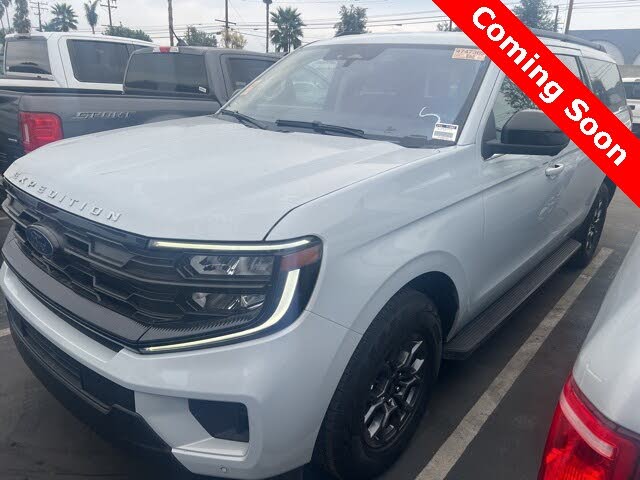 2025 Ford Expedition MAX Active RWD