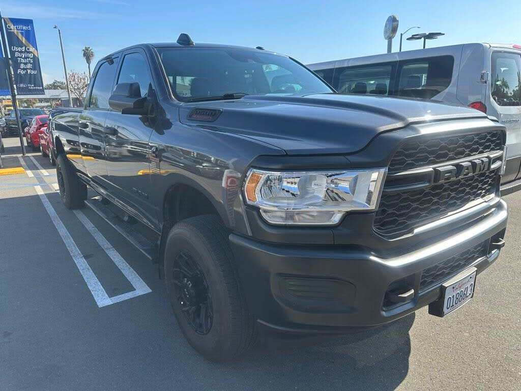 2022 RAM 3500 Tradesman Crew Cab LB 4WD