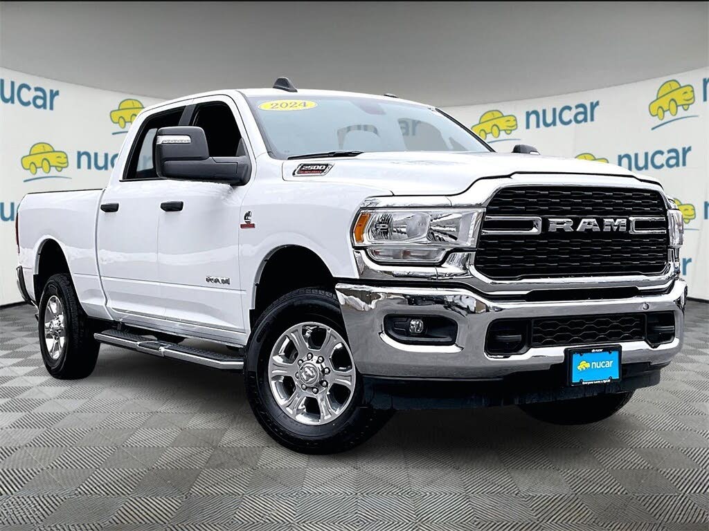 2024 RAM 2500 Big Horn Crew Cab 4WD