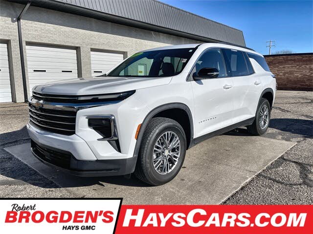 2025 Chevrolet Traverse LT FWD