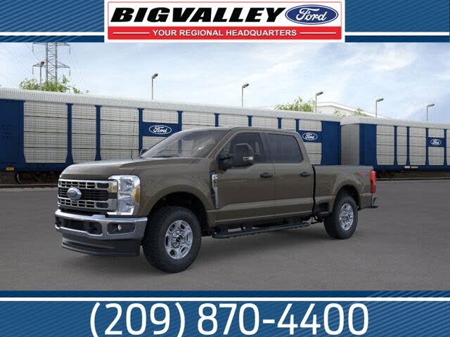 2026 Ford F-250 Super Duty XLT Crew Cab 4WD