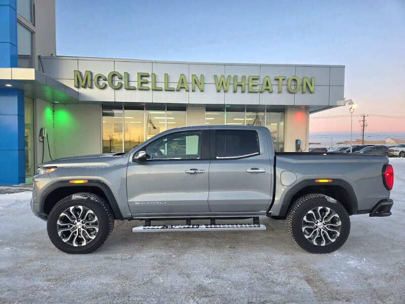 GMC Canyon Denali Crew Cab 4WD 2026