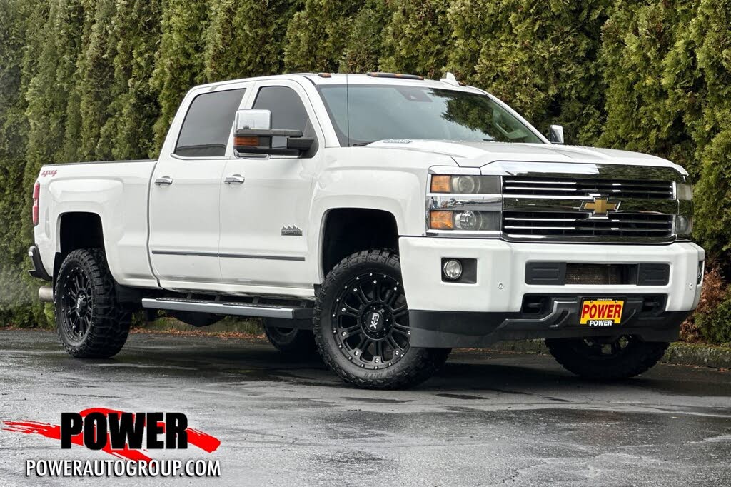 2015 Chevrolet Silverado 3500HD High Country Crew Cab 4WD