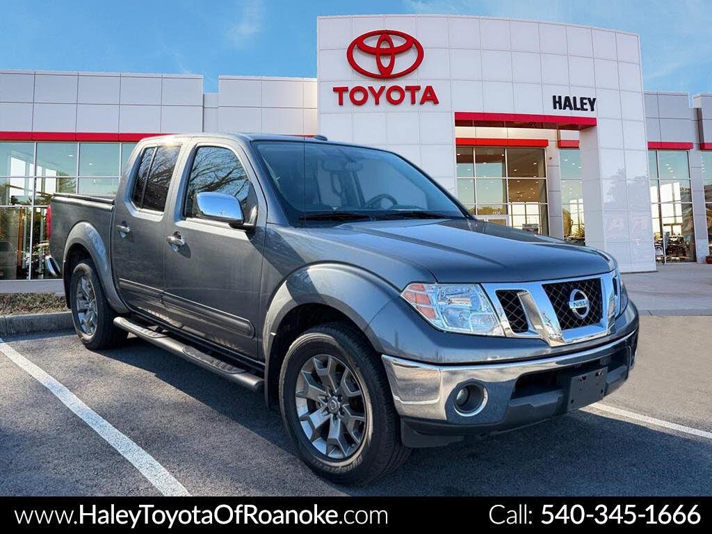2017 Nissan Frontier SL Crew Cab 4WD