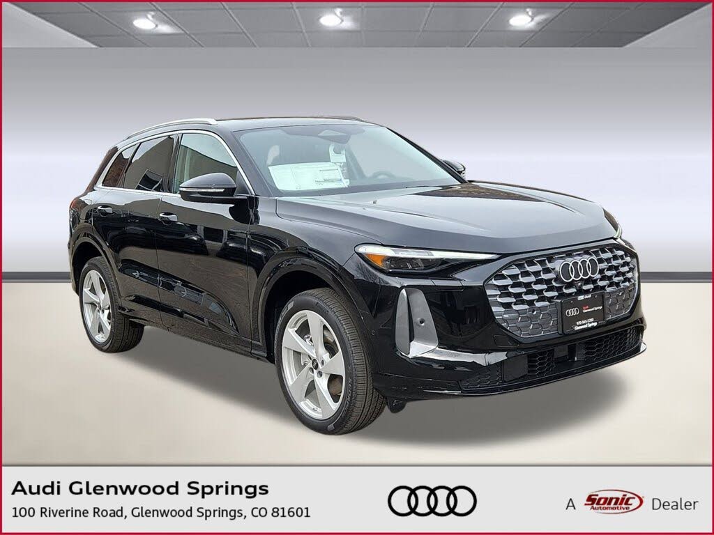 2025 Audi Q5 quattro Premium Plus 40 TFSI