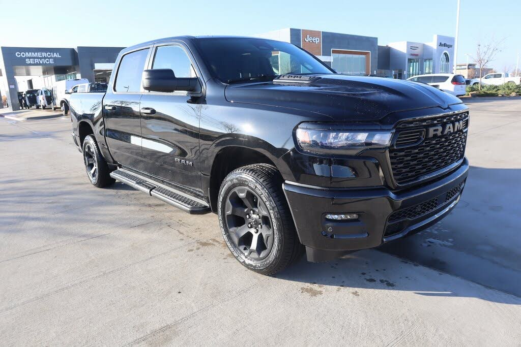 2025 RAM 1500 Tradesman Crew Cab 4WD