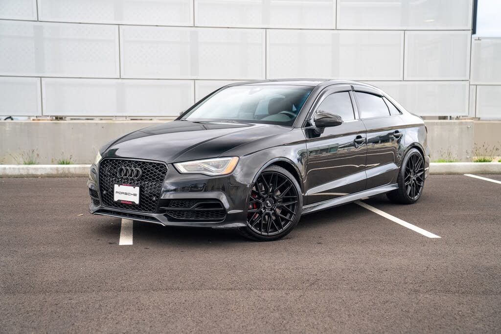2015 Audi S3 2.0T quattro Prestige AWD