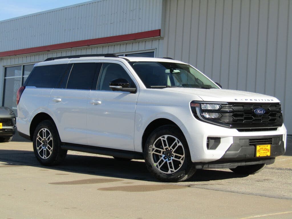 2026 Ford Expedition Active 4WD