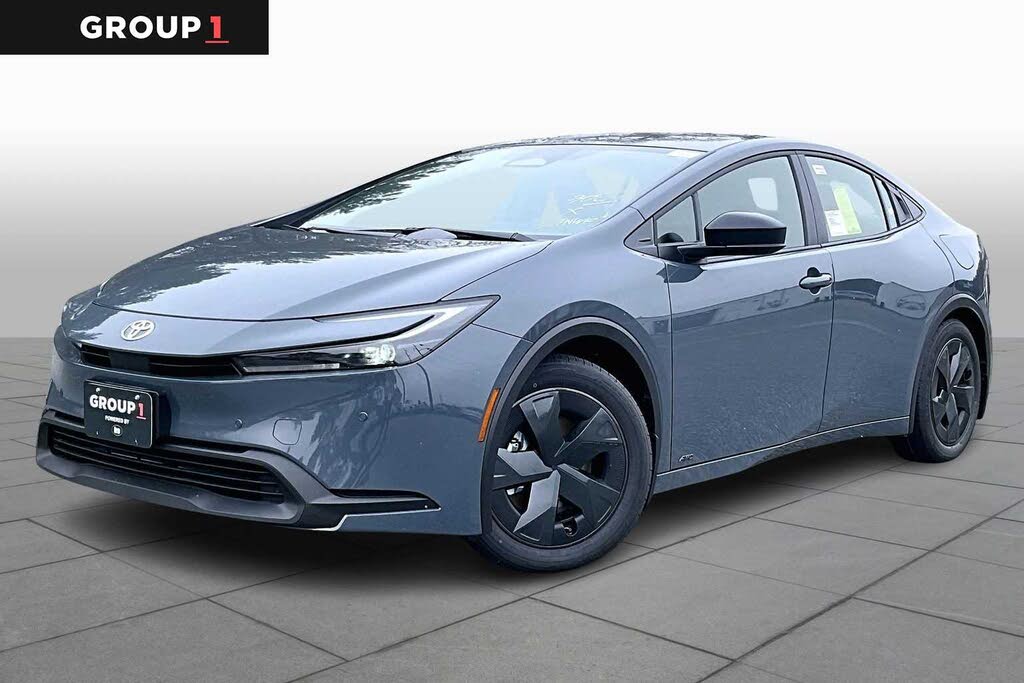 2026 Toyota Prius LE AWD