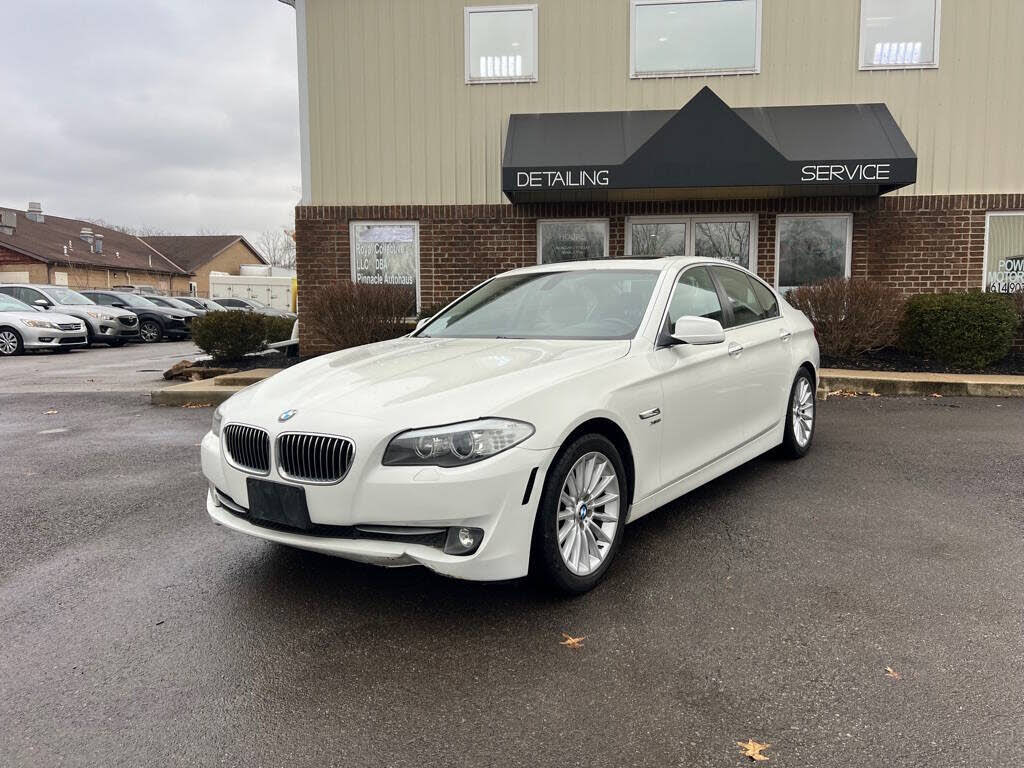 2011 BMW 5 Series 535i xDrive Sedan AWD