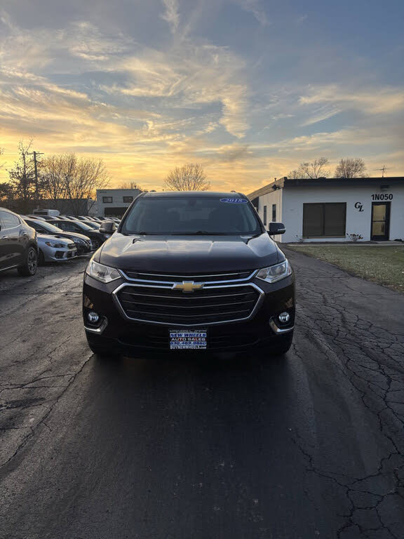 2018 Chevrolet Traverse LT Cloth FWD