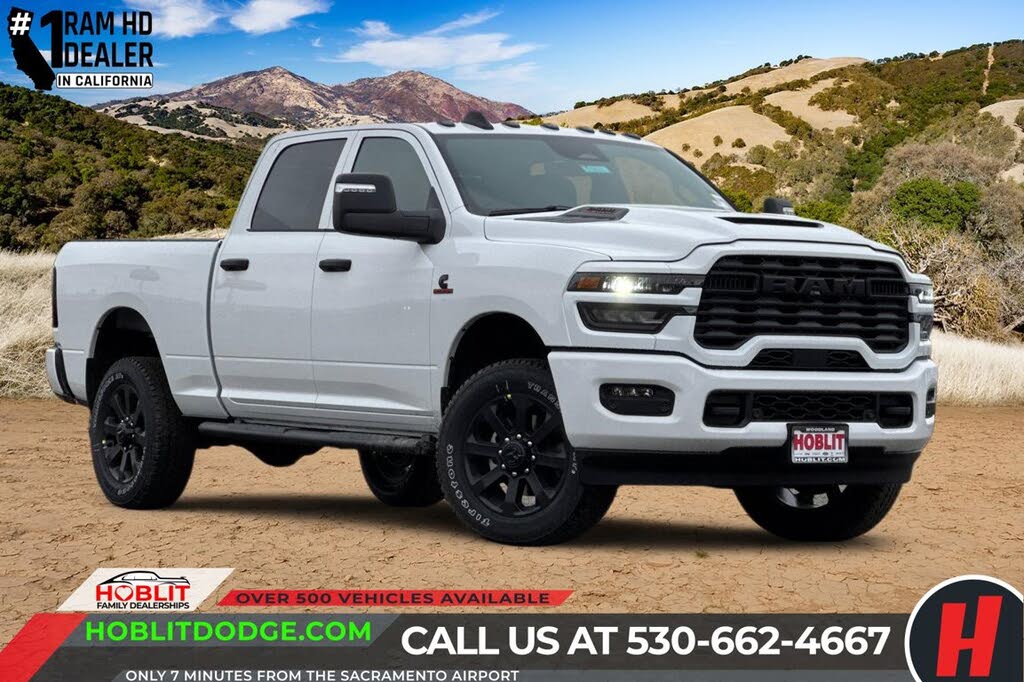 2026 RAM 2500 Tradesman Crew Cab 4WD