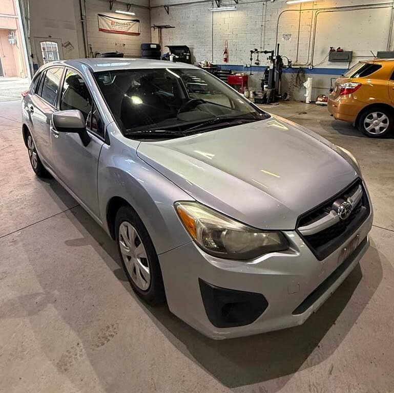 2012 Subaru Impreza 2.0i Hatchback