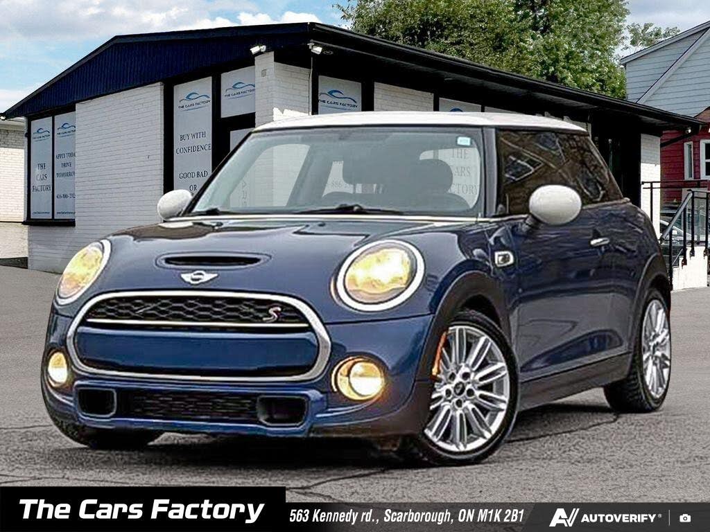 2016 MINI Cooper S 2-Door Hatchback FWD