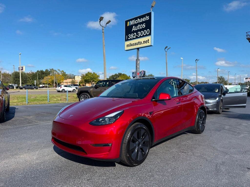 2025 Tesla Model Y Long Range AWD