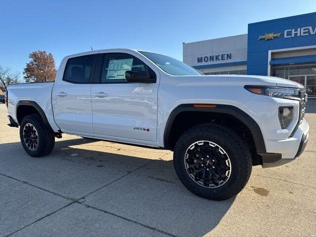 2026 GMC Canyon AT4 Crew Cab 4WD