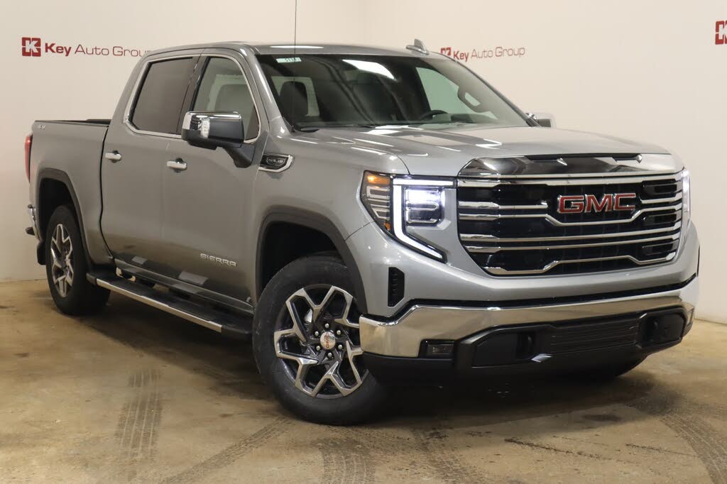 2026 GMC Sierra 1500 SLT Crew Cab 4WD