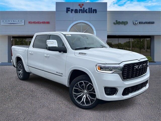 2026 RAM 1500 Tungsten Crew Cab 4WD