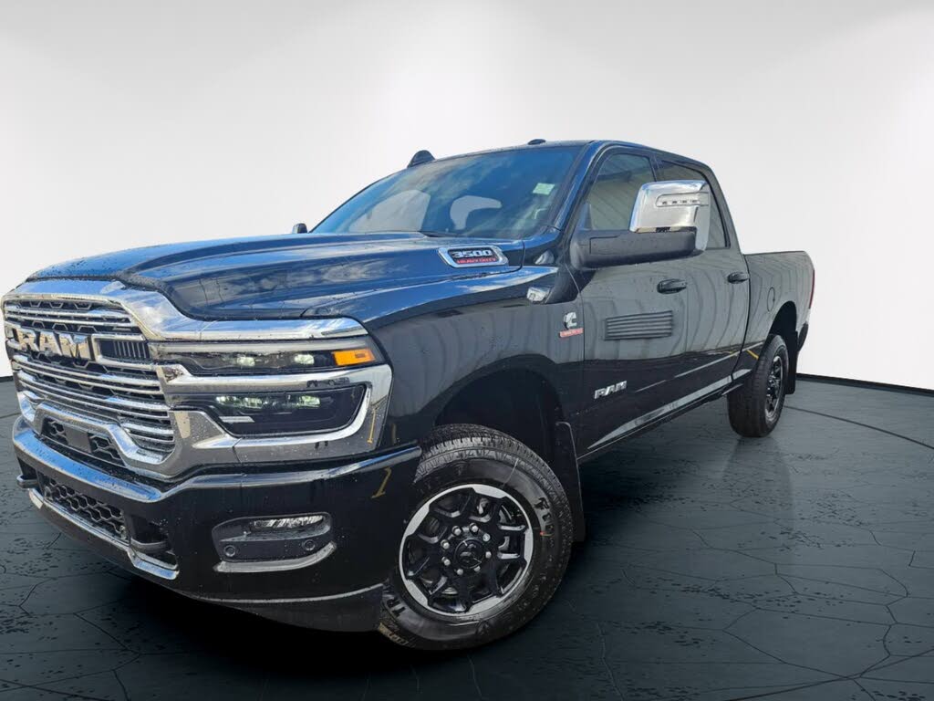 2026 RAM 3500 Laramie Crew Cab 4WD
