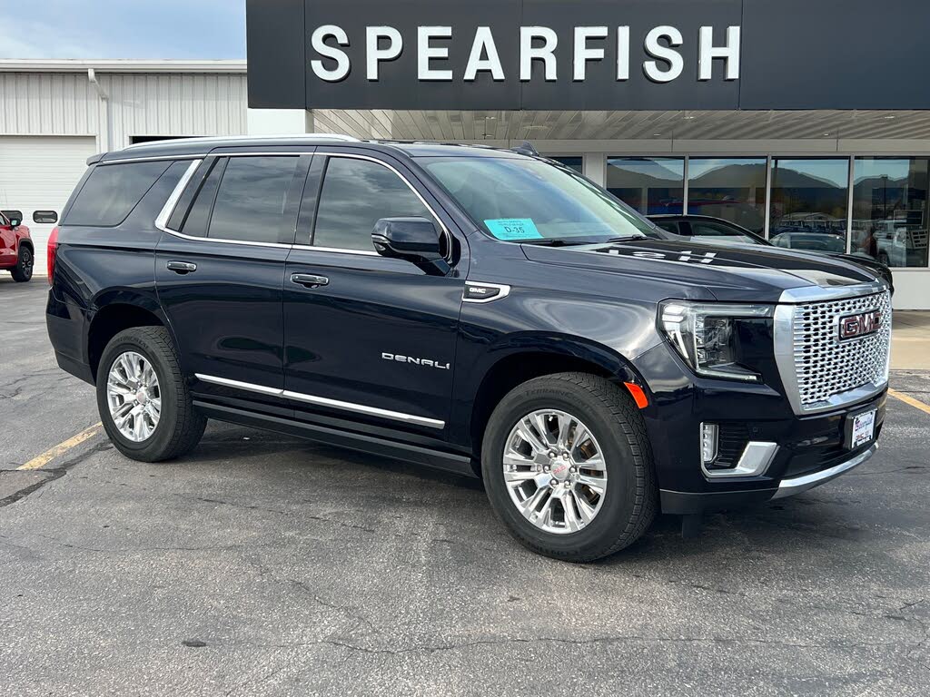 2022 GMC Yukon Denali 4WD