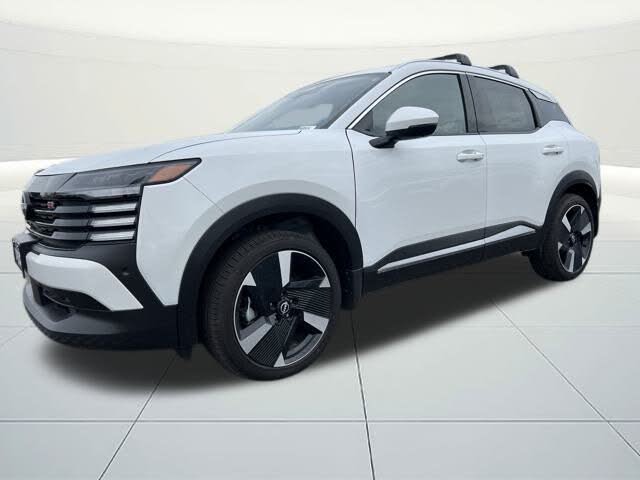 2025 Nissan Kicks SR AWD