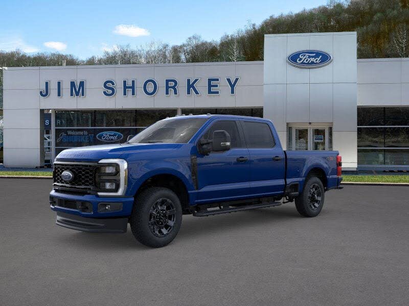 2026 Ford F-250 Super Duty XL Crew Cab 4WD