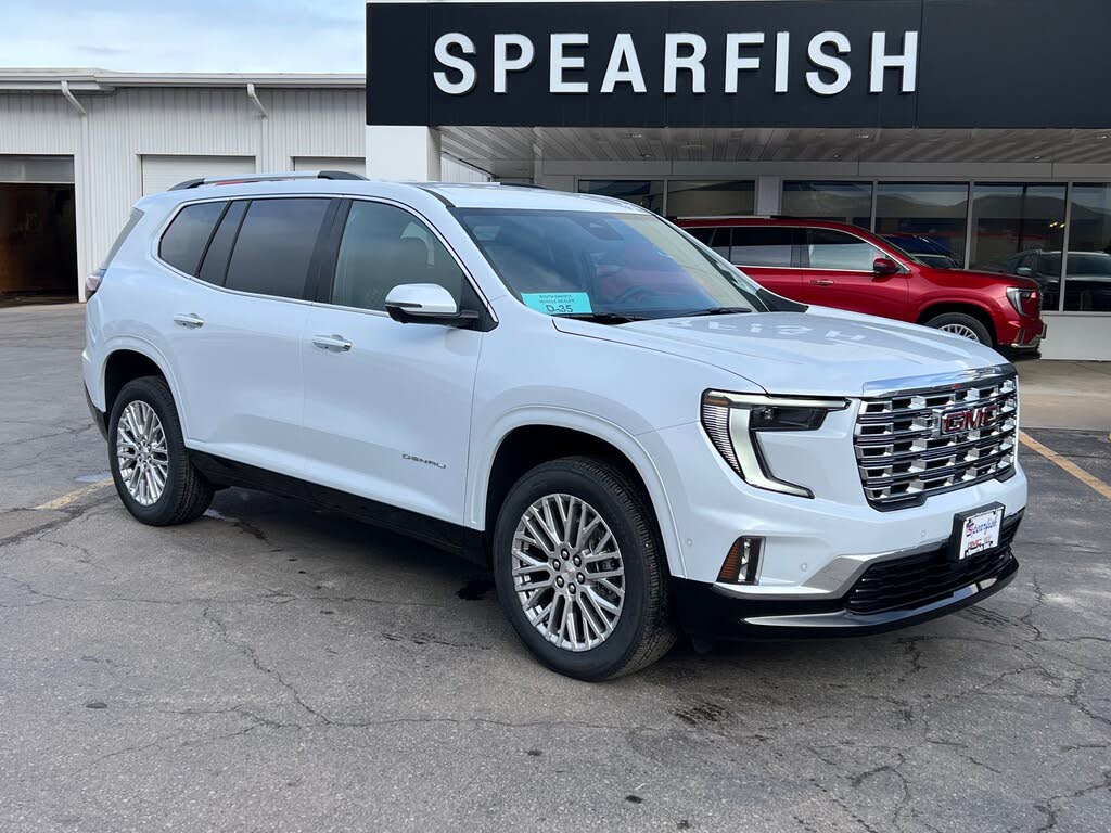 2026 GMC Acadia Denali AWD