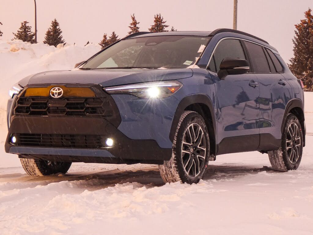 2026 Toyota Corolla Cross XLE AWD