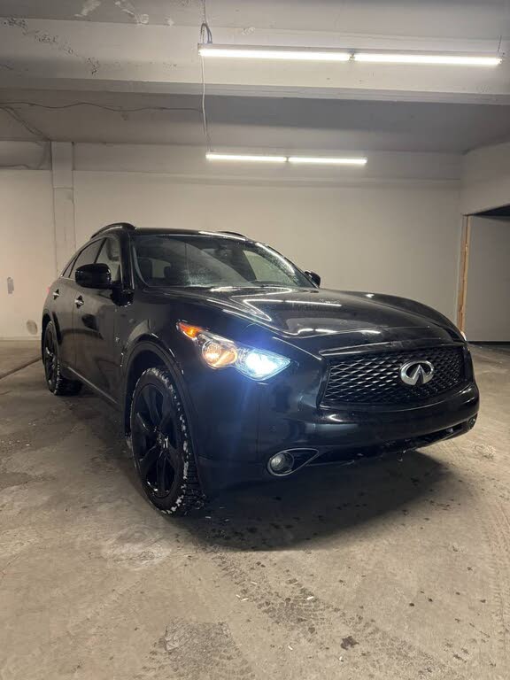 2017 INFINITI QX70 AWD