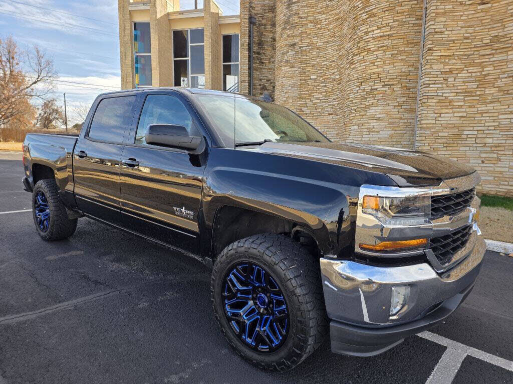 2018 Chevrolet Silverado 1500 LT Crew Cab RWD