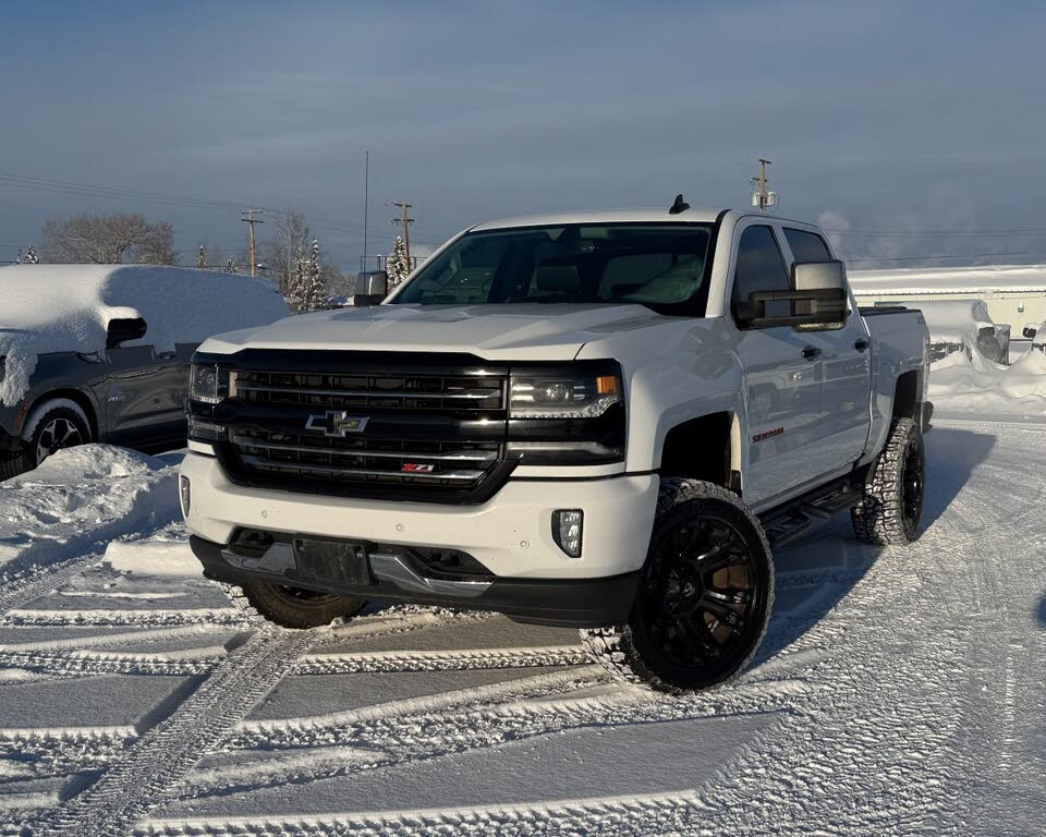 2018 Chevrolet Silverado 1500 LTZ Crew Cab 4WD