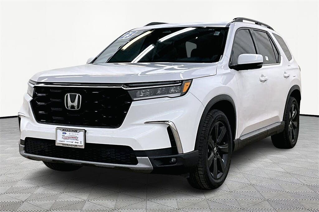2023 Honda Pilot Touring AWD