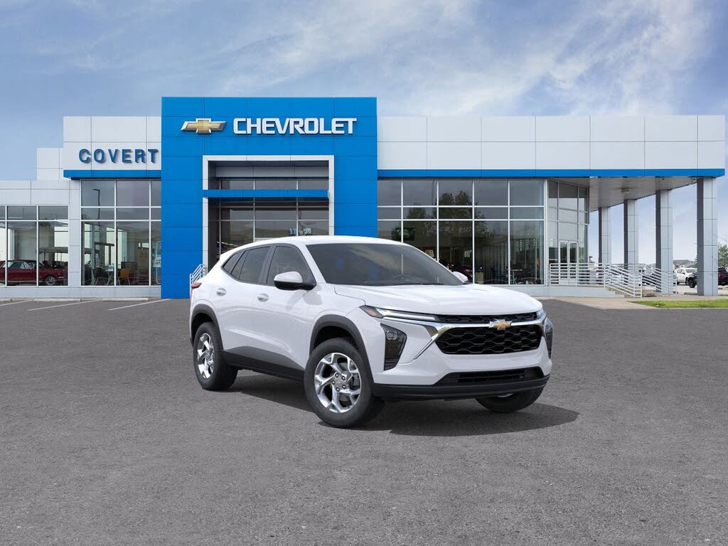 2026 Chevrolet Trax LS FWD