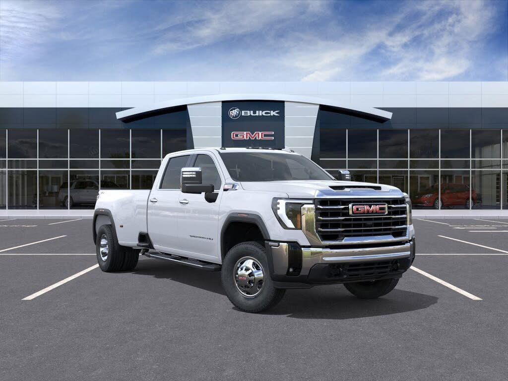 2026 GMC Sierra 3500HD SLT Crew Cab 4WD