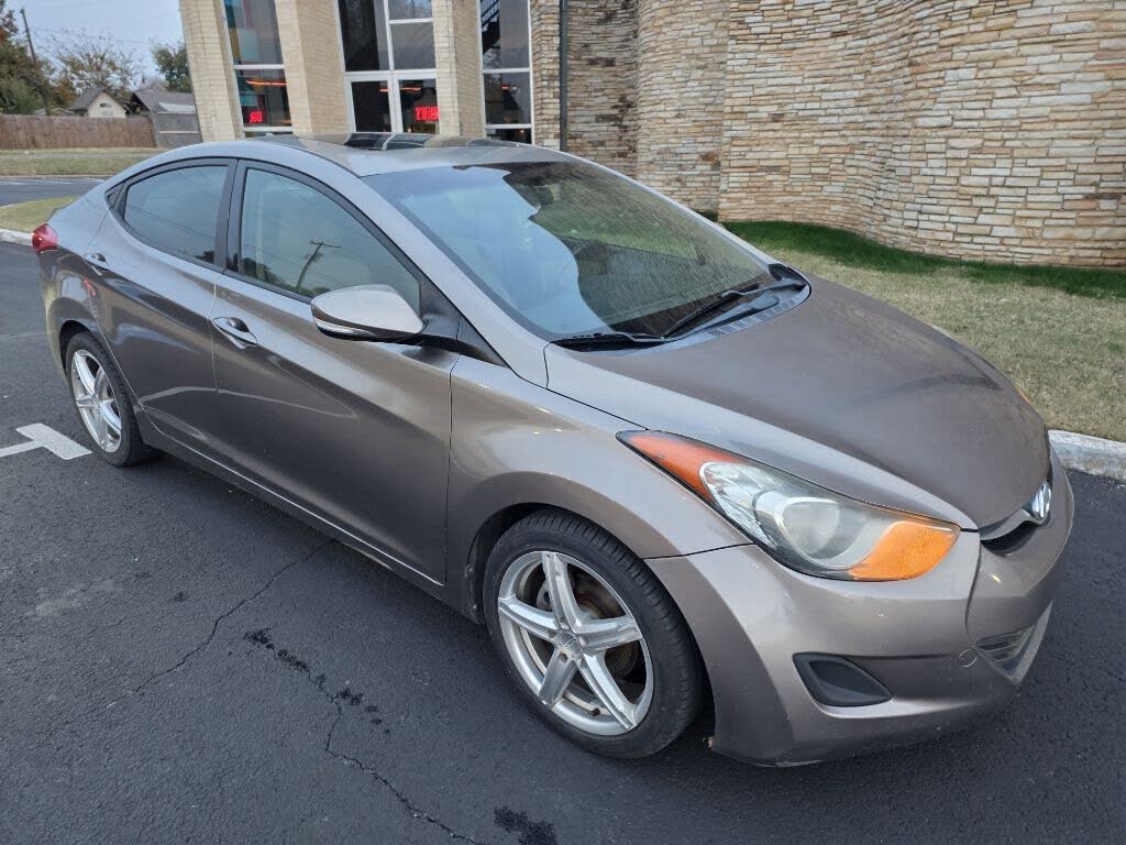 2011 Hyundai Elantra GLS FWD