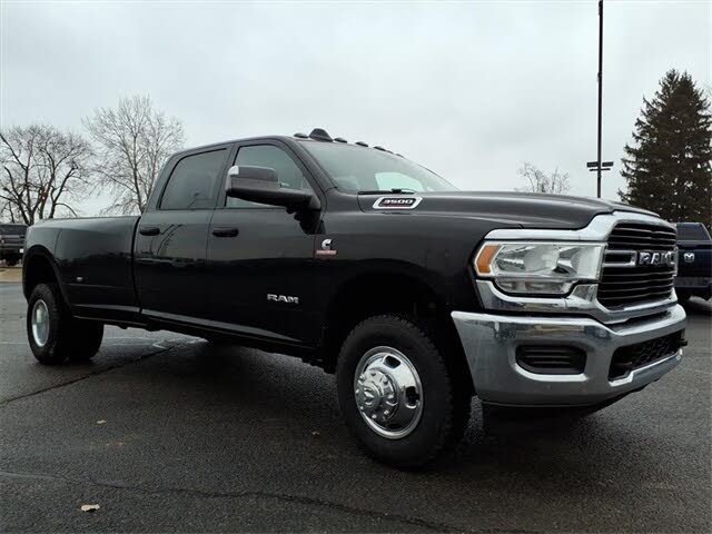 2020 RAM 3500 Tradesman Crew Cab LB DRW 4WD