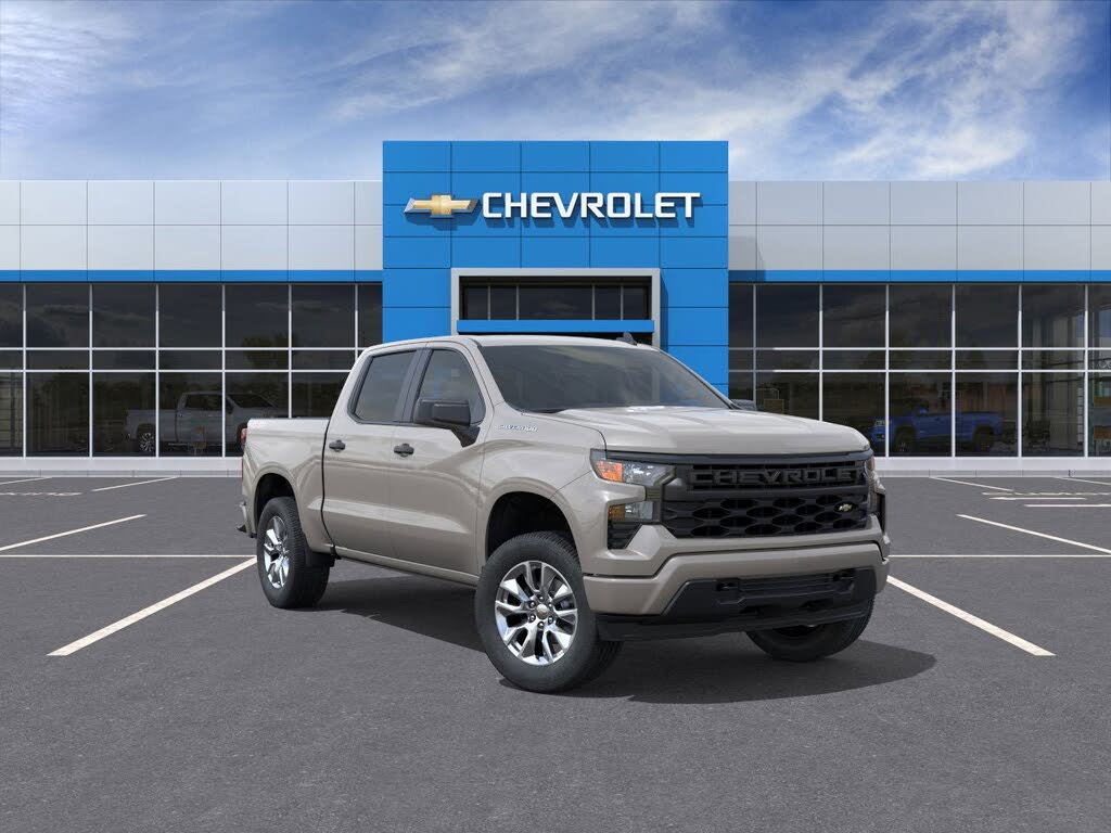 2026 Chevrolet Silverado 1500 Custom Crew Cab 4WD