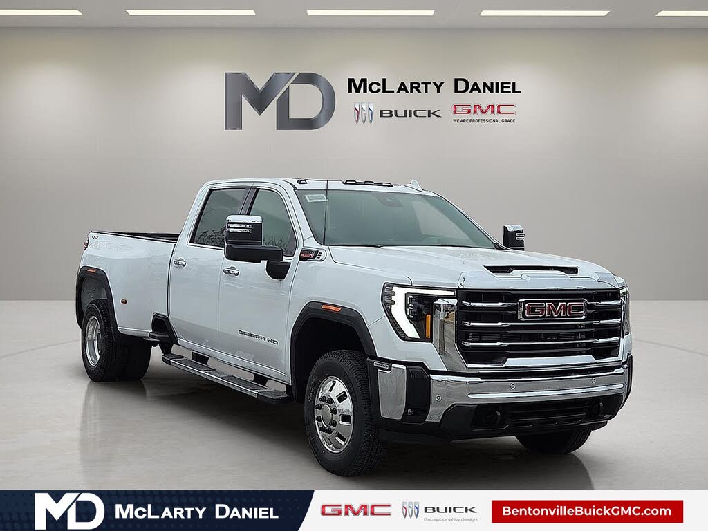 2026 GMC Sierra 3500HD SLT Crew Cab 4WD